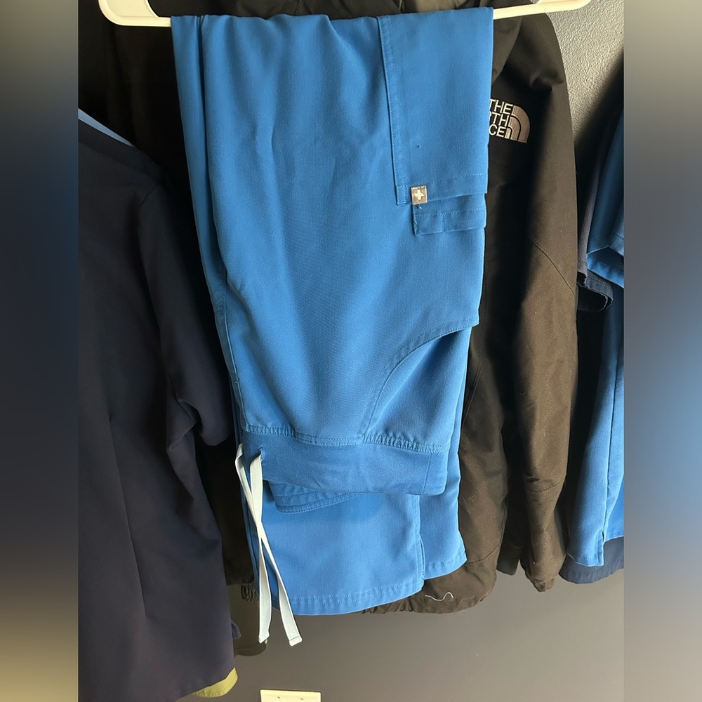 Figs Kade cargo scrub bottoms medium